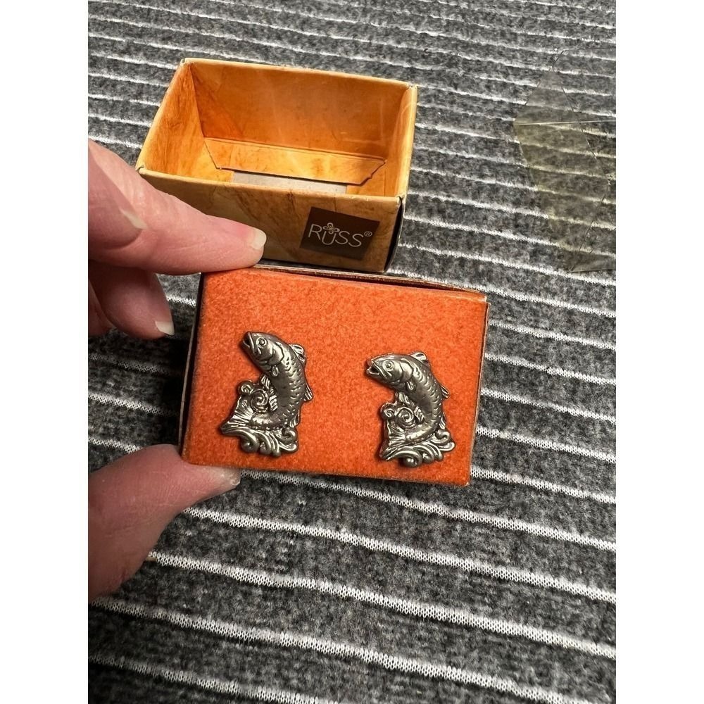 Russ Berrie Executive Suite Pewter Jumping Fish‎ Cufflinks Vintage Fishing Gift